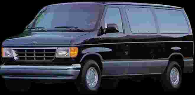 Ford Club Wagon XLT 4.9 V6 - 1995 - Gasolina