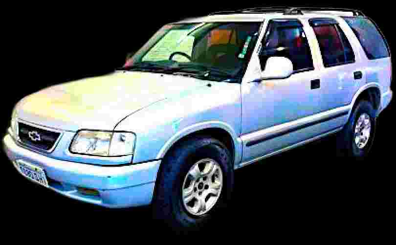 GM - Chevrolet S10 Blazer DLX 2.5 Diesel Turbo - 2000 - Diesel