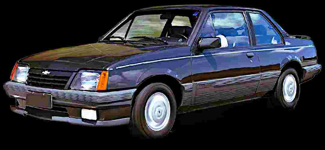 GM - Chevrolet Monza Classic SE 2.0 /MPFI e EFI 2p e 4p - 1986 - Gasolina