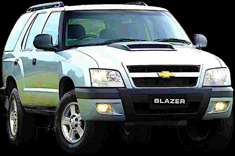 GM - Chevrolet S10 Blazer DLX 2.4 MPFI 128cv 4p - 2004 - Gasolina