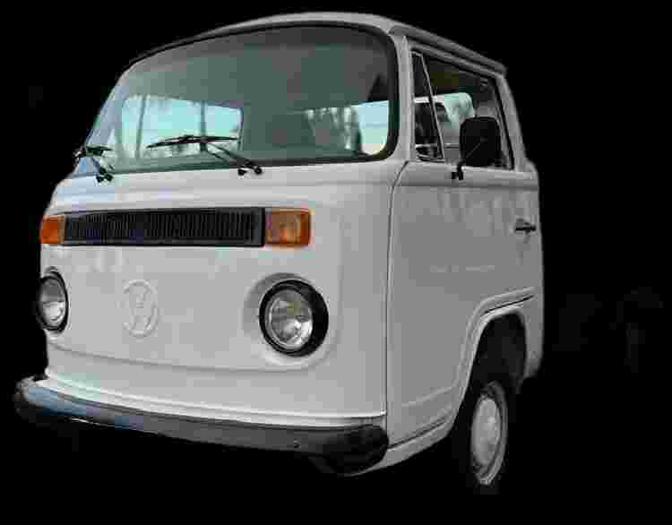 VW - VolksWagen Kombi Pick-Up - 1998 - Álcool