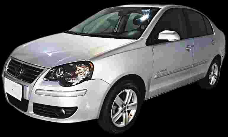 VW - VolksWagen Polo Sed. COMFORT. 1.6 Mi Tot. Flex 8v - 2013 - Gasolina