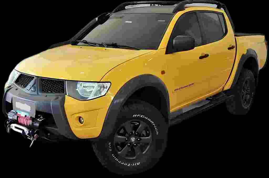 Mitsubishi L200 Triton Savana 3.2 CD TBI Dies. Mec. - 2014 - Diesel